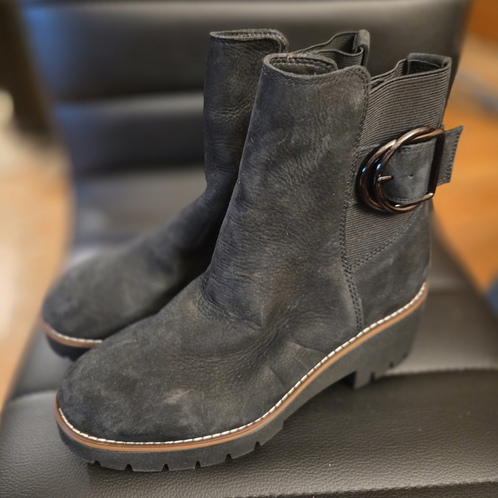 Blondo Dakota Waterproof Booties, Size 6
